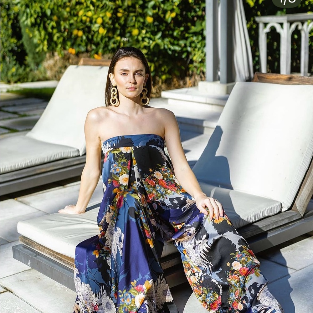 Floral Strapless Maxi Dress - Picture 2 of 6